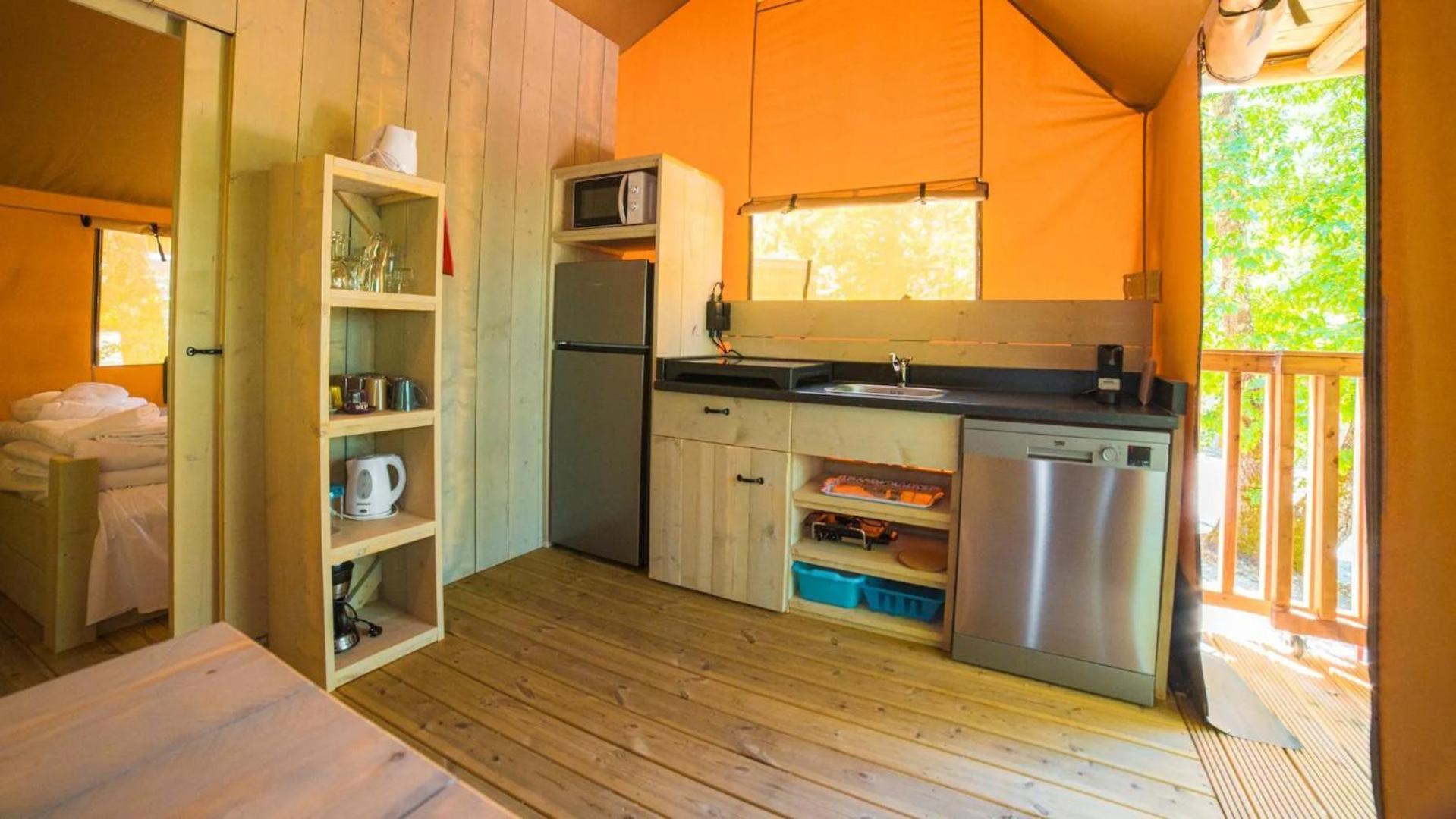 Trasimeno Glamping Resort マジョーネ エクステリア 写真