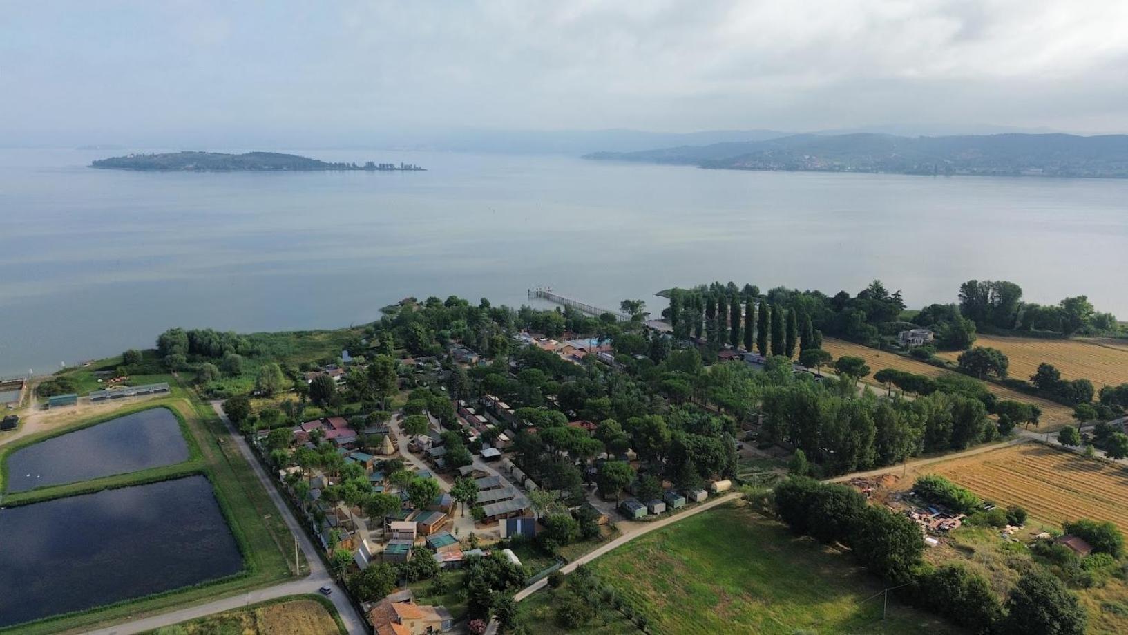 Trasimeno Glamping Resort マジョーネ エクステリア 写真