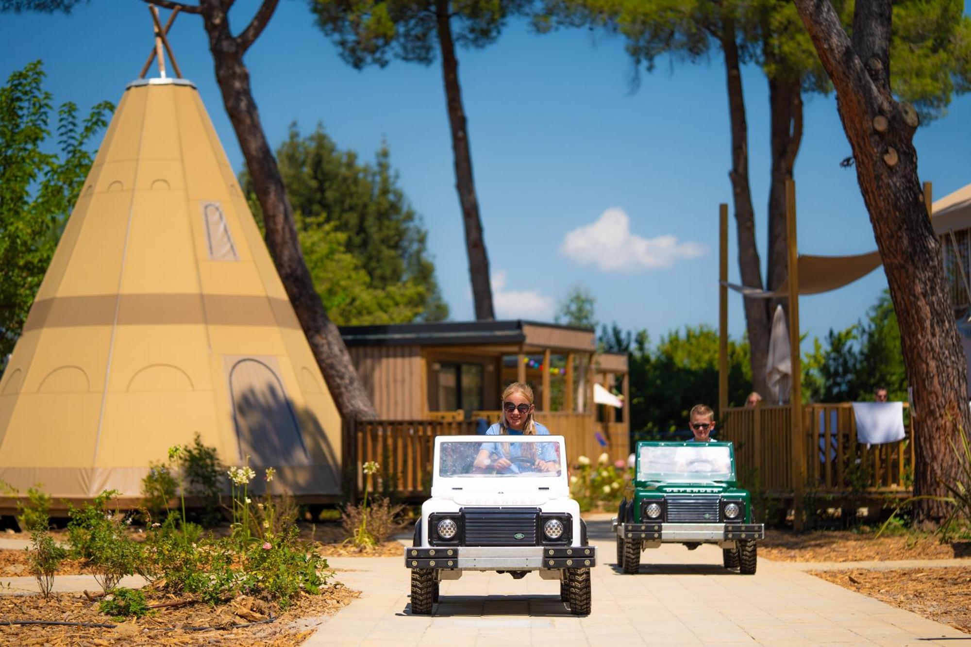 Trasimeno Glamping Resort マジョーネ エクステリア 写真